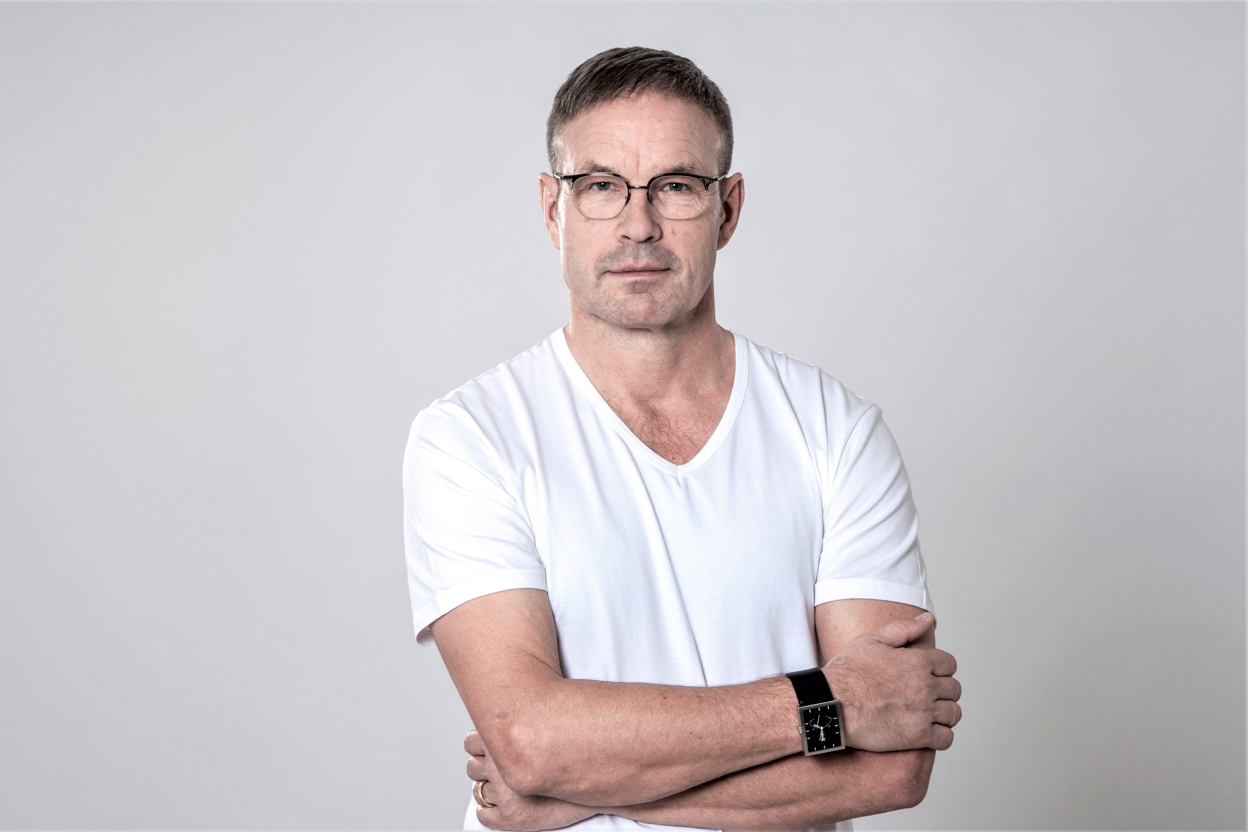 Dr. Frank Bätje - Stoßwellentherapie Experte